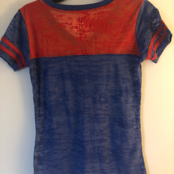 Small cubs t shirt - Picture 2 of 3